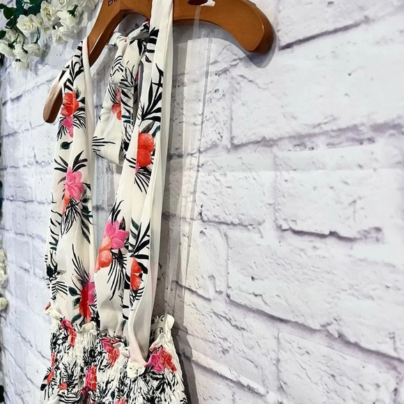 Madden Girl Madden NYC White & Pink Floral Tiered Halter Mini Dress 1X NWT - Picture 6 of 11